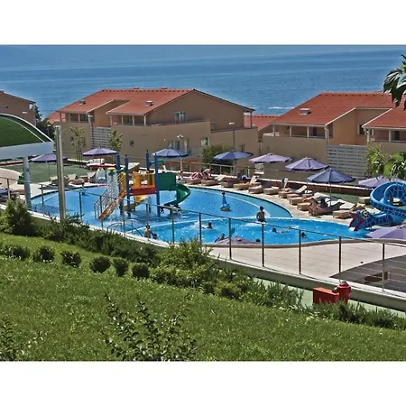Stunning In With 2 Bedrooms, Wifi And Swimming Pool